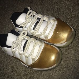 Jorden gold low 11